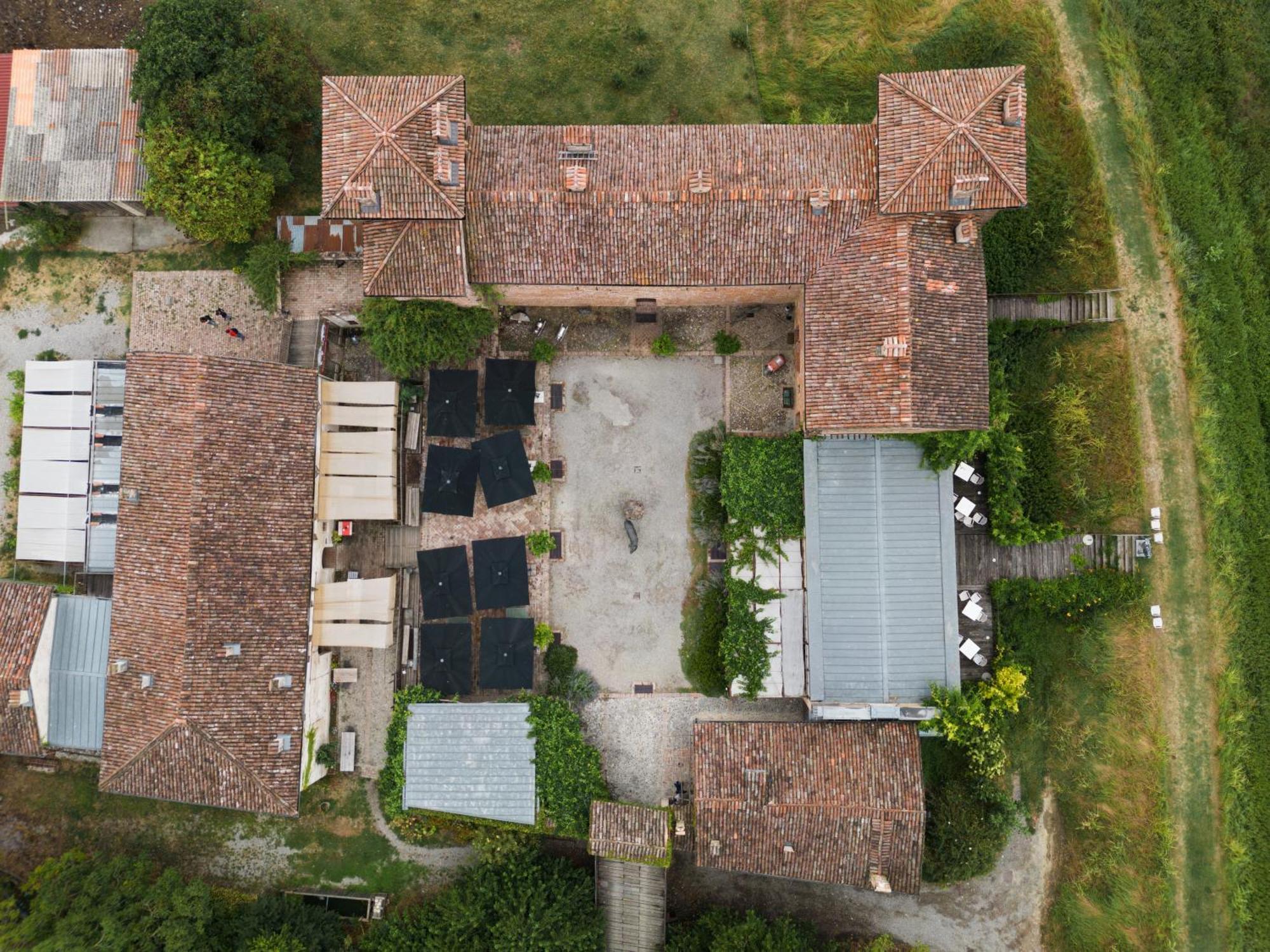 Antica Corte Pallavicina Relais Polesine Parmense Экстерьер фото