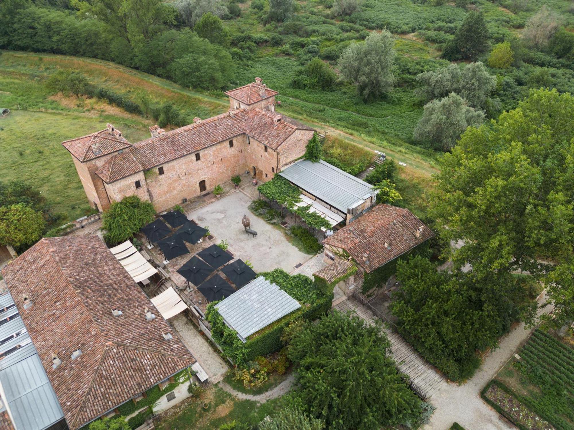 Antica Corte Pallavicina Relais Polesine Parmense Экстерьер фото