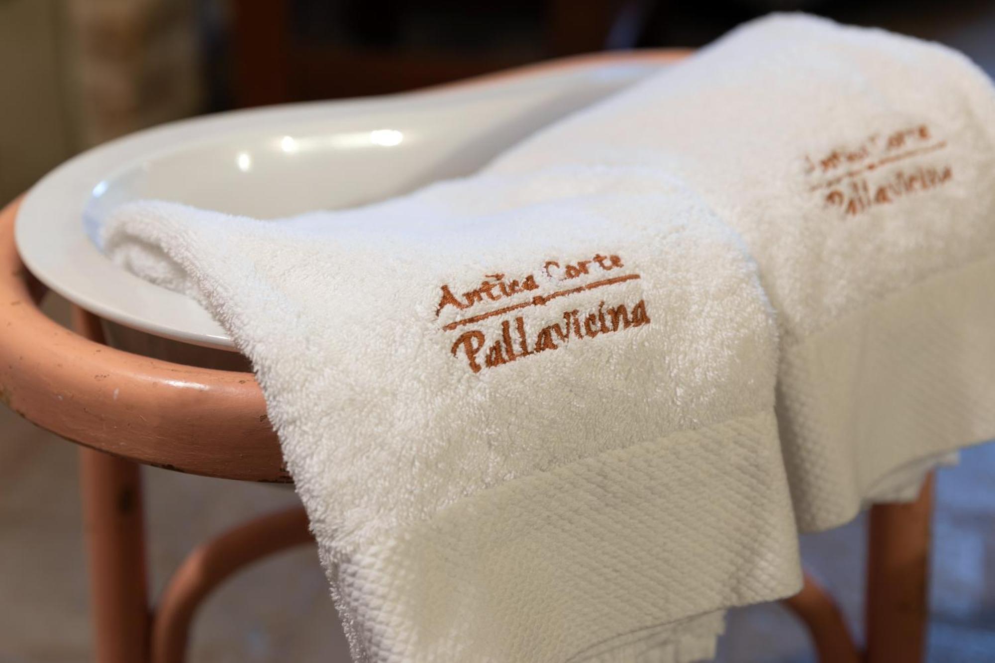 Antica Corte Pallavicina Relais Polesine Parmense Экстерьер фото