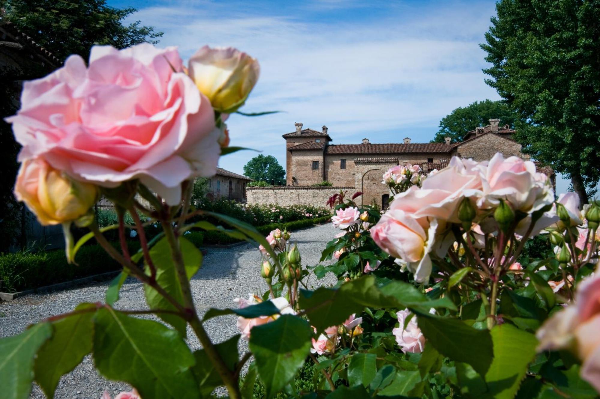 Antica Corte Pallavicina Relais Polesine Parmense Экстерьер фото